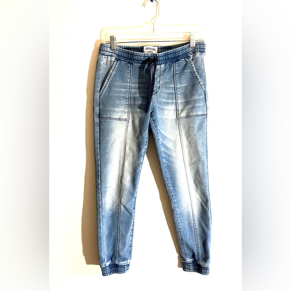 Denizen from Levi’s Jeggings size small